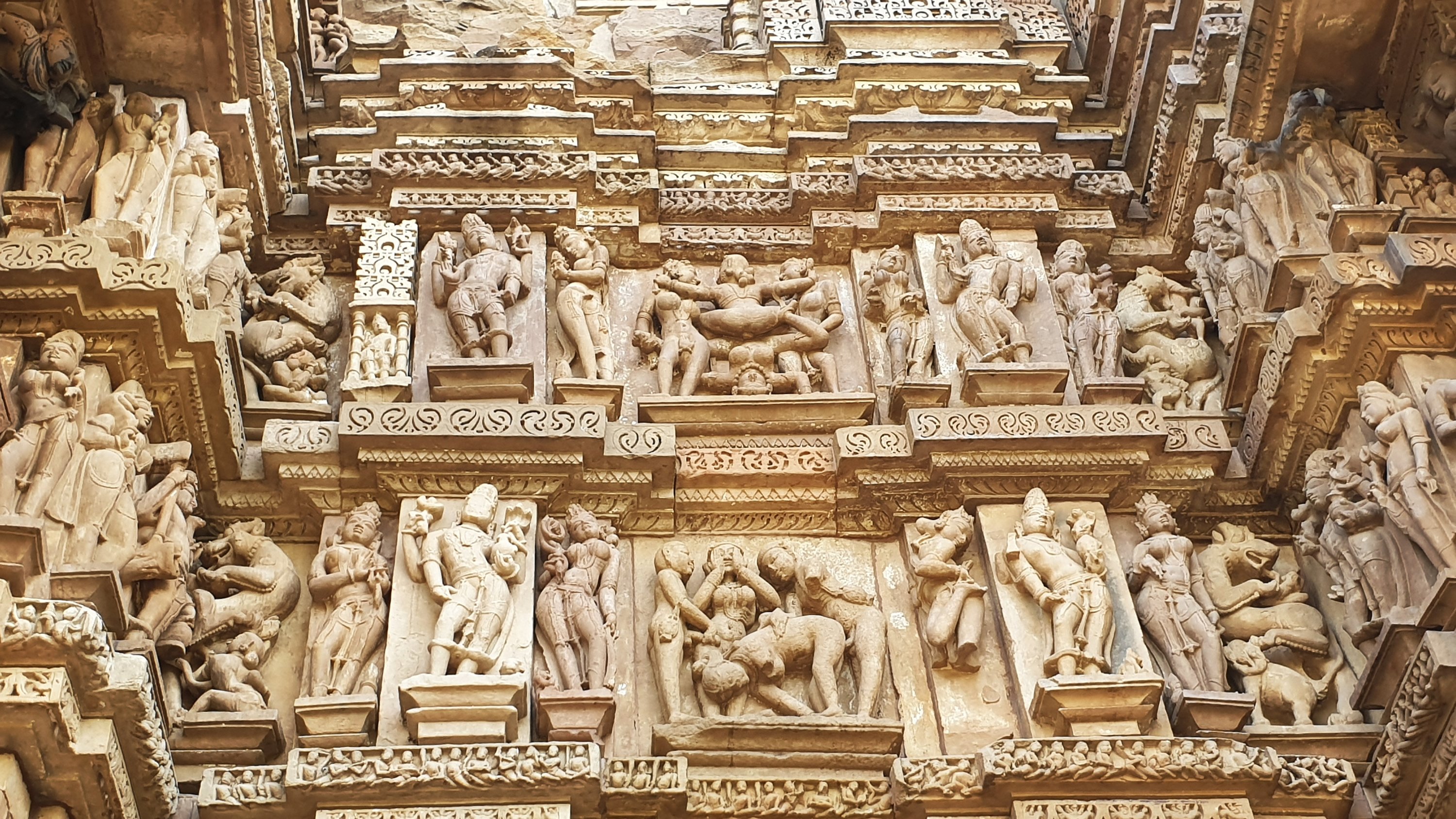 Khajuraho: Exploring the Kamasutra Temples - Poser on Tour