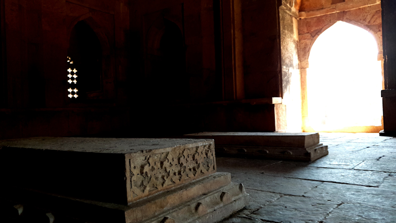 Inside Darya Khan's tomb
