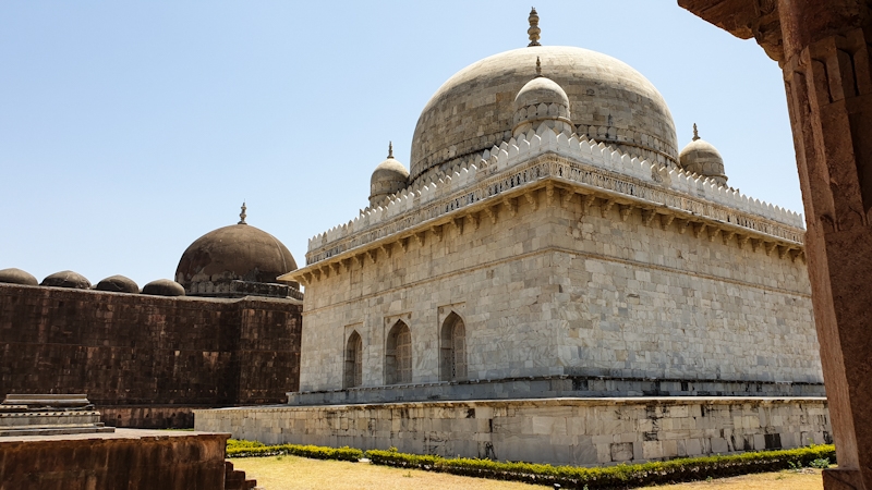 Hoshang's Tomb